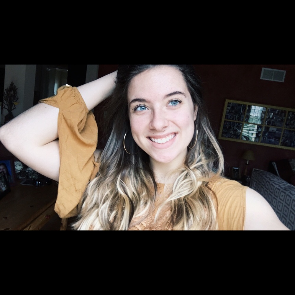 Meet your Posher, Marissa